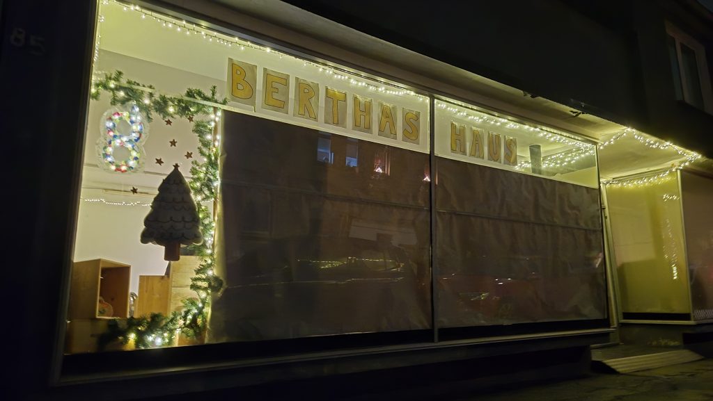 Mehr über den Artikel erfahren Lebendiger Adventskalender Husen/Kurl