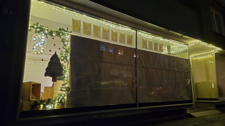 Mehr über den Artikel erfahren Lebendiger Adventskalender Husen/Kurl