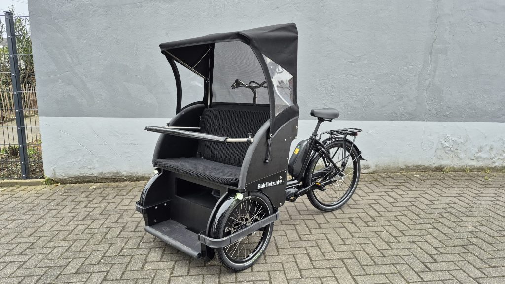 Mehr über den Artikel erfahren Neue E-Rikscha für Rundfahrten